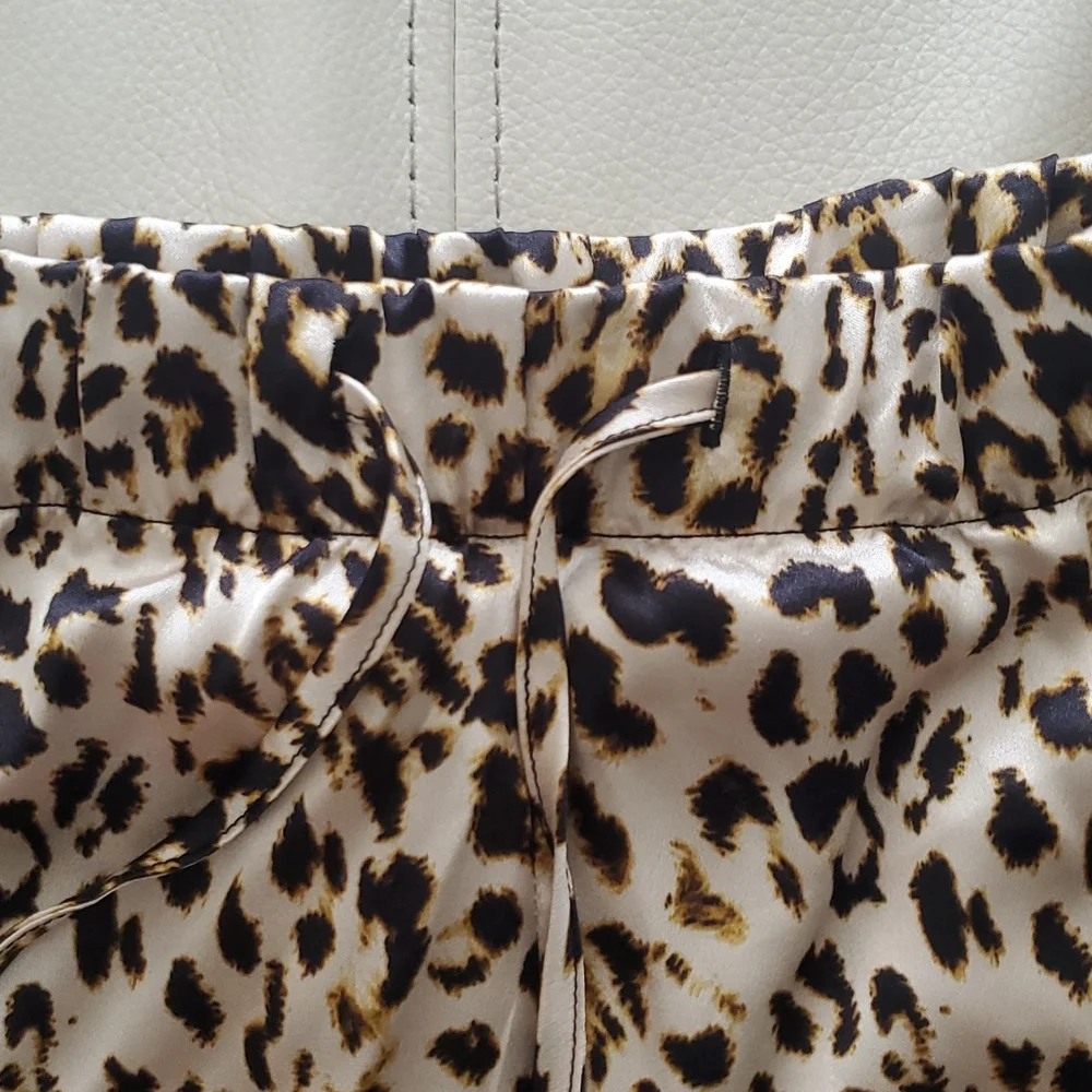 INC International Concepts Intimates Cheetah 🐆 Pajama Night ware - Picture 14 of 14